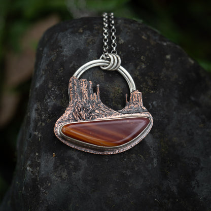 Valley Vista Mounment Valley Necklace