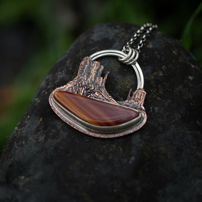 Valley Vista Mounment Valley Necklace